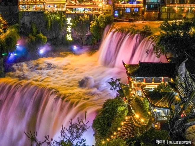 张家界五天四晚旅游攻略，必玩景点+行程路线，天门山森林公园