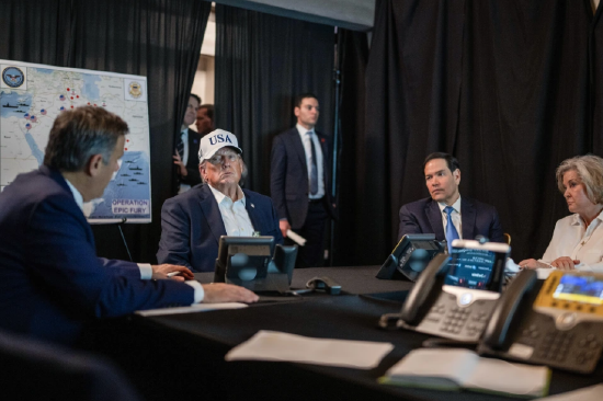 媒体:美军官每日向特朗普汇编视频 汇报伊朗战事